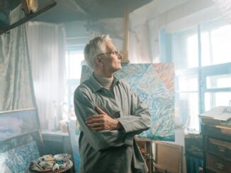 Künstler vor Staffelei